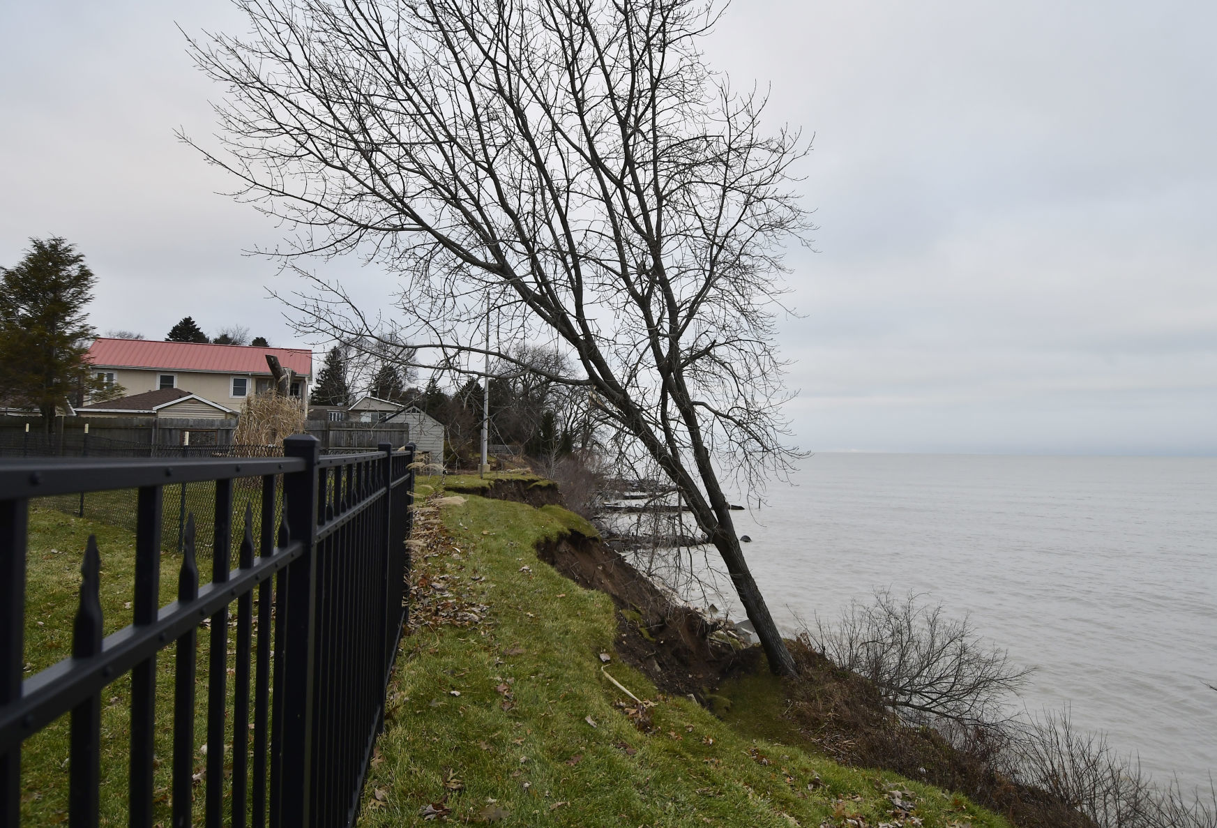 SOMERS SHORELINE